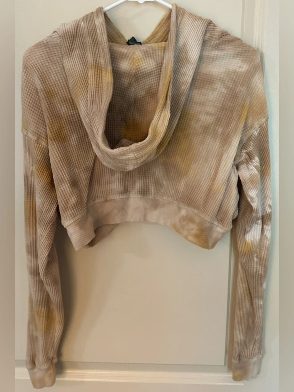 Wild Fable Mustard Waffle Tie Die Cropped Hoodie Women's Sz Large - Picture 3 of 9